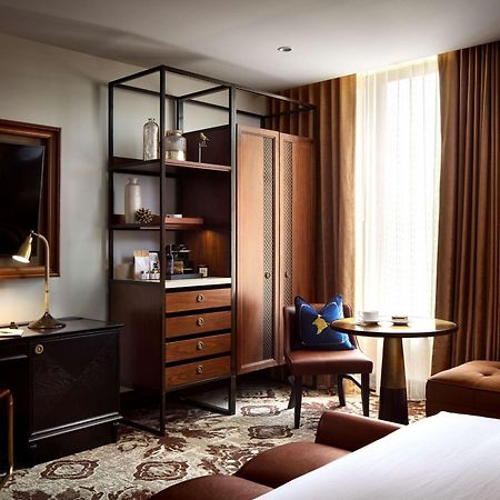 The Peregrine Omaha Downtown Curio Collection By Hilton Hotel Екстериор снимка