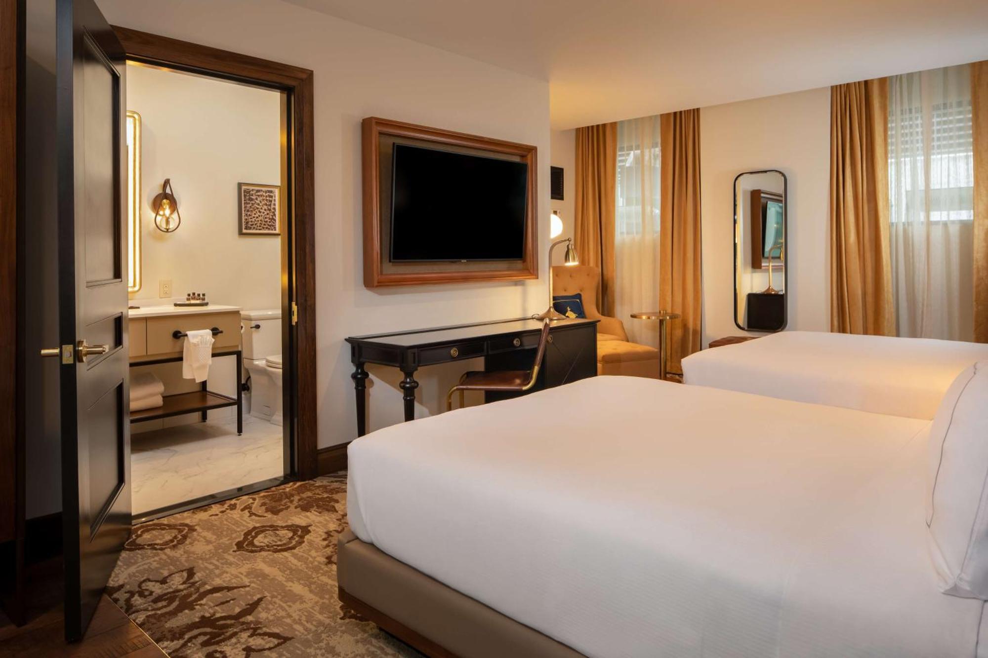 The Peregrine Omaha Downtown Curio Collection By Hilton Hotel Екстериор снимка